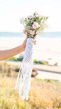 Load image into Gallery viewer, Macrame Bouquet Wraps
