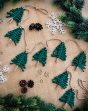 Load image into Gallery viewer, Macrame Christmas Bunting
